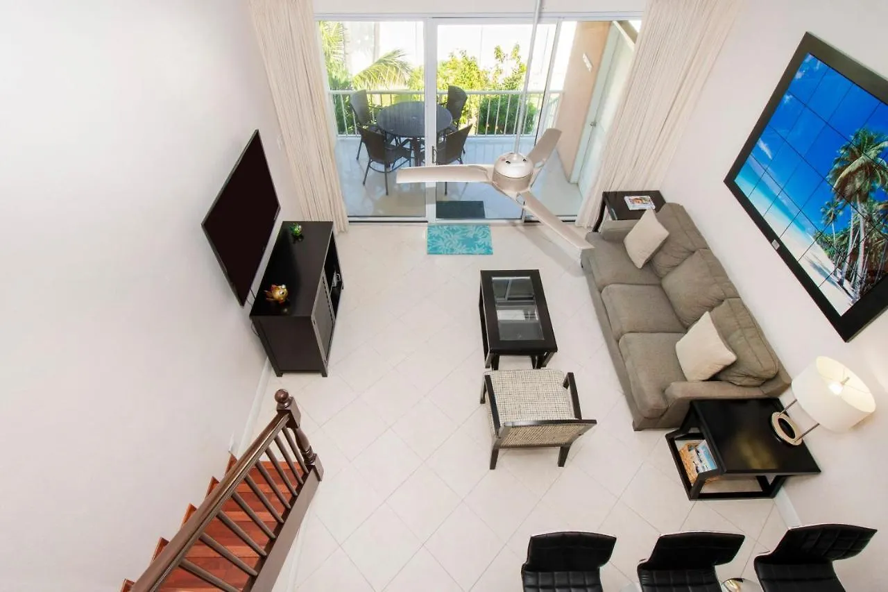 Beach Living At Island Pine Villas Blaw George Town Apartmán